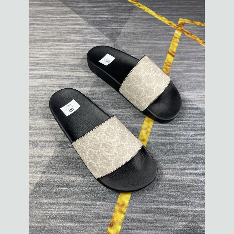 G*u*i slippers